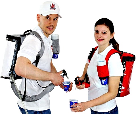 In the competitive beverage market, brands only stand a chance if they avoid superficial marketing and inappropriate social media presences. Superficiality in marketing and brand management wreaks havoc - of course, this also applies to beverage brands. The next two of the ten laws explain why depth and long-term consistency are so important to Rocketpacks Drink Rucksack: